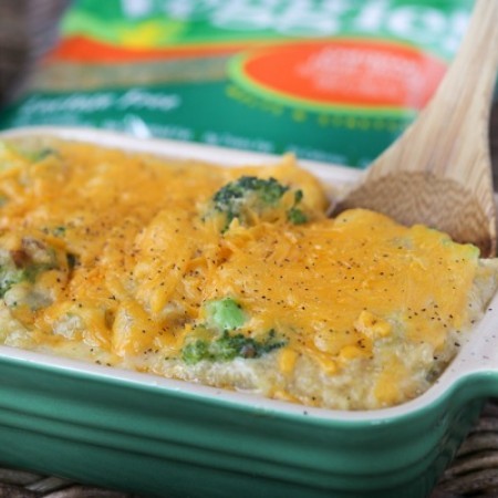 Broccoli Cheddar Quinoa Casserole