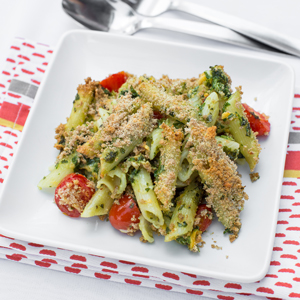 Baked Mac and Cheese with Spinach and Tomatoes